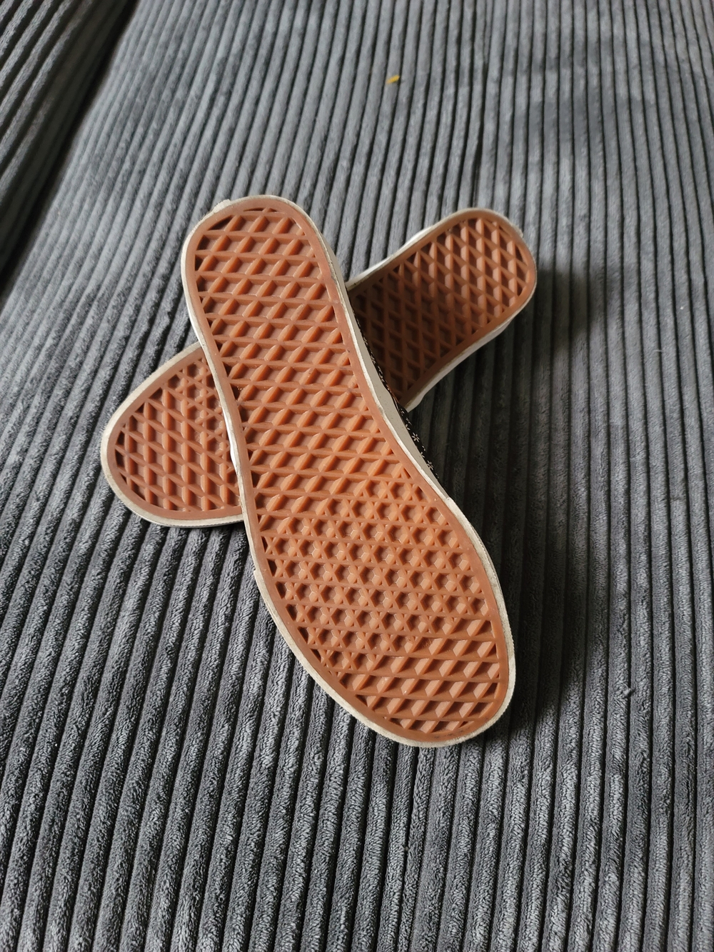 Vans Tiger Print Canvas Sneakers in Black & Orange - Picture 3 of 4